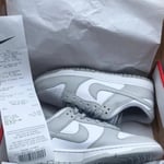 Baskets basses Nike  Nike Dunk Low Grey Fog