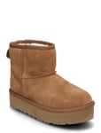 K Classic Mini Platform Vinterstövlar Pull On Brown UGG