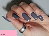 GEMEY MAYBELLINE Vernis à Ongles TENUE & STRONG PRO 800 GRIS COUTURE TENUE 7 JRS