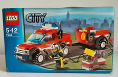 Lego City 7942 Le 4x4 des pompiers et sa remorque - Boîte Abîmée - Damaged
