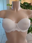 PIEGE LINGERIE SOUTIEN GORGE BANDEAU TAILLE 85C MODELE JADE REF 3515-011