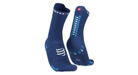 Paire de chaussettes compressport pro racing socks v4 0 run high sodalitefluoblue   bleu