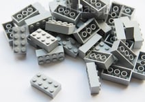 LEGO BRICKS 100 x LIGHT GREY 2x4 Pin - From Brand New Sets Sent in a Clear Seale