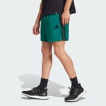 adidas Essentials 3-Stripes Chelsea Shorts Men