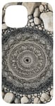 Coque pour iPhone 15 Zen Garden Tranquility Détaillé Mandala Bohème