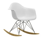 Vitra - Eames RE Plastic Armchair RAR 85 Cotton White, Basic Dark Base, Golden Maple - Fåtöljer - Charles & Ray Eames - Vit - Metall/Plast