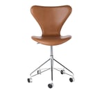 Fritz Hansen - Sjuan 3117 Helklädd Läder Wild Walnut - Kontorsstolar - Arne Jacobsen - Brun