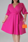 Pinkki wrap-look v-skater-mekko vyöllä (plus size) - PL61714-6-3XL