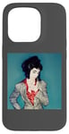 Coque pour iPhone 15 Pro PJ Harvey Photo Shoot To Bring You My Love par Simon Fowler