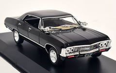 Greenlight 1/43 Chevrolet Impala 1967 Sport Sedan Black Diecast Model Car