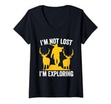 Womens I'm not lost I'm exploring vintage men women Deer Hunting V-Neck T-Shirt