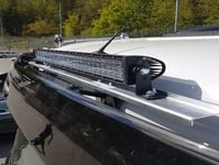 Pt led extraljusramp v2 böjd 818 mm inkl. monteringskit för mercedes