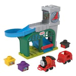 Fisher-Price Coffret Thomas et ses Amis Ma Première Gare des Quatre-Vents avec marchandise à empiler pour enfants à partir de 18 mois