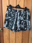 calvin klein black white snake print 100% linen shorts 26 bnwt