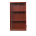 Ferm Living - Haze Wall Cabinet / Reeded Glass/Oxide Red - Skap og vitrineskap - SAYS WHO