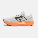 New Balance FuelCell Propel v5 Herre Løpesko - Hvit med Optimal Støtdemping 41½