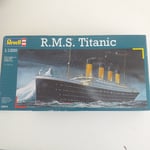 Revell 05804 R.M.S. Titanic Model Kit 22.3cm NIB