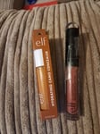 e.l.f. Hydrating Camo Concealer Deep Chestnut & Lip Plumping Gloss Praline