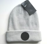 Genuine NIKE Light Grey Slouchy TALL Waffle BEANIE Toque Hat Tags OSFA Tags