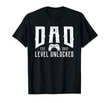 Dad Level Unlocked Est 2023 Fathers Day for Men Boys Gift T-Shirt