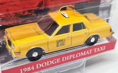 Greenlight 1/64 - Dodge Diplomat Taxi 1984 Thelma & Louise Model Car