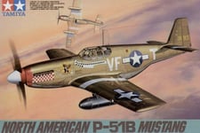 North American P-51b MUSTANG 1:48 Plastique Model Kit Tamiya