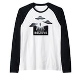 I Want to Believe UFO Alien Abduction Funny Alien Lover Area Raglan Baseball Tee