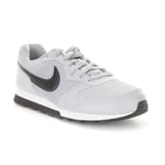 Nike Baskets basses MD Runner 2 GS Blanc pour Enfants 39