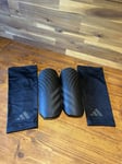 Adidas Predator SG League Football Shin Pads Guards Black Size XL + Sleeves New