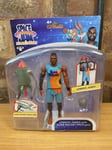 Space Jam 2: A New Legacy Lebron James With Acme Rocket Pack 4000 4" Toy Figure