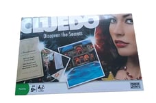 Clue / Cluedo  Discover The Secrets Board Game 2008 Parker Bros New Sealed