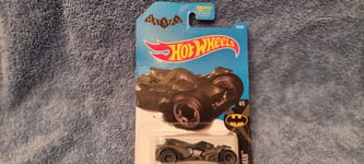 HOT WHEELS 2017 088/250 BATMAN ARKHAM ASYLUM BATMOBILE New on creased Long Card