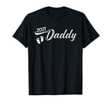 Mens Daddy 2021 Gift for New Father Im Going to Be a Dad est 2021 T-Shirt