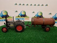 SCH7694 - LANZ Bulldog + tonne à eau en bois - Schuco - 1/32