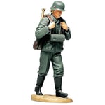 Tamiya 36311 Model German Soldier with Machine Gun on 1:16 Scale