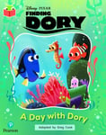 Bug Club Independent Year 2 Orange B: Disney Pixar Finding Dory: A Day with Dory