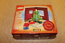 LEGO 3300020 Limited Edition 2011 Christmas Holiday Set 1 FREE P+P