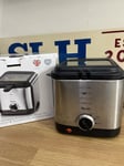 Swan 1.5 litre Stainless Steel Deep Fat Fryer with Viewing Window SD6060N *BNIB*