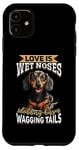 Coque pour iPhone 11 Teckel blaireau wiener saucisse chien Love is wet nezes