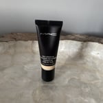 MAC Pro Longwear Nourishing Waterproof Foundation, NC13