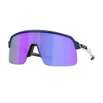 Oakley Sutro Lite Str. One Size Unisex - Prizm Violet, Sportiga Solglasögon för Aktivitet - Handla nu på Loparshop.se!