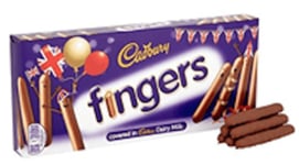 Cadbury Fingers Milk Chocolate Biscuits 114g (Pack of 12), Suitable for Vegetari