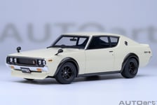 Nissan Skyline 2000 Gt-R 1973 Modèle de Voiture Blanc 1:18 Autoart