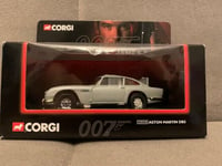 Corgi 04303 - James Bond 007 Car - Aston Martin DB5 Piers Brosnan Goldeneye 1999