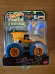 Hot Wheels Monster Trucks Glow In The Dark - Loco Punk Monster Truck