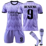 Jersey NO.9 Benzema Sportkläder Set Kortärmad Barn Aktivkläder Fotbollsträningsset för Barn Pojkar Träningsoverall Set Jersey Tröja Byxor Topp 22/23 #9 22