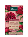 Kneipp Cristaux de bain Petit salut du cœur, sel de bain avec sel profond et combinaison d'extrait de pivoine et d'huile de camélia nourrissante, un moment de sécurité, 60 g