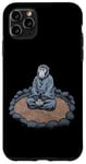 Coque pour iPhone 11 Pro Max Singe zen méditant dans un jardin en pierre