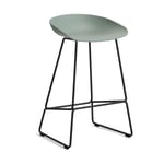 HAY About a Stool 38 Low barstol 2.0 Fall green-svart stålstativ