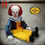 Mezco - MDS 18 inch Roto Plush (1990) - IT Pennywise Doll